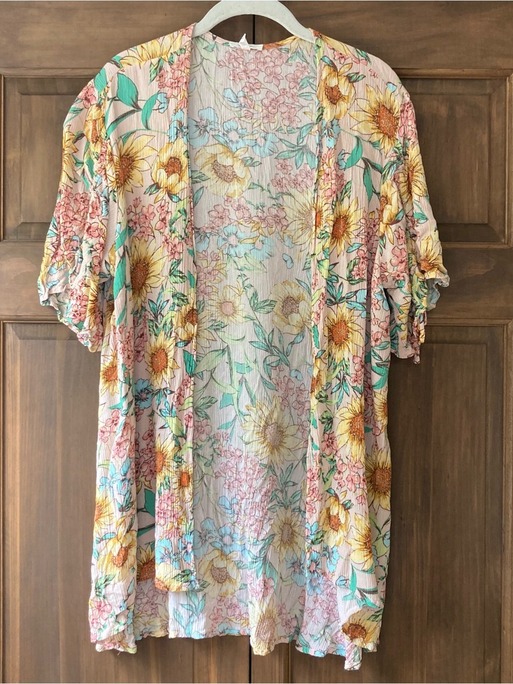 Maurices Light Pink & Floral Lightweight Jacket/Cover Large